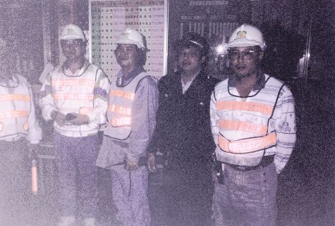 Ϩuԫe@